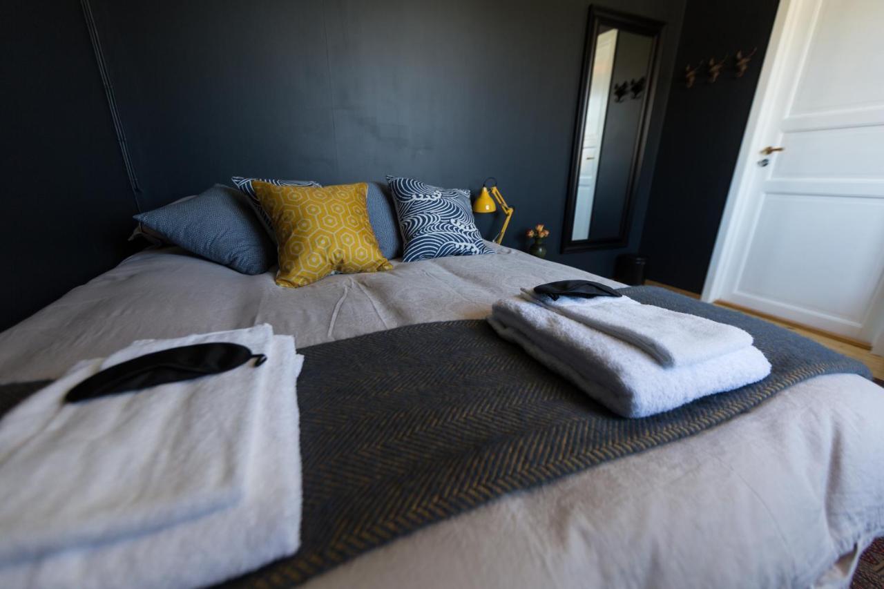 Catogarden - Boutique Home & Activity Centre Reine Bagian luar foto