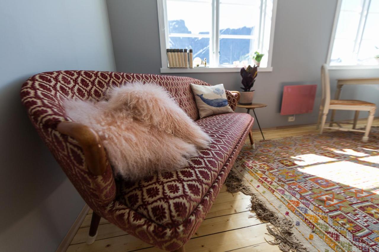Catogarden - Boutique Home & Activity Centre Reine Bagian luar foto