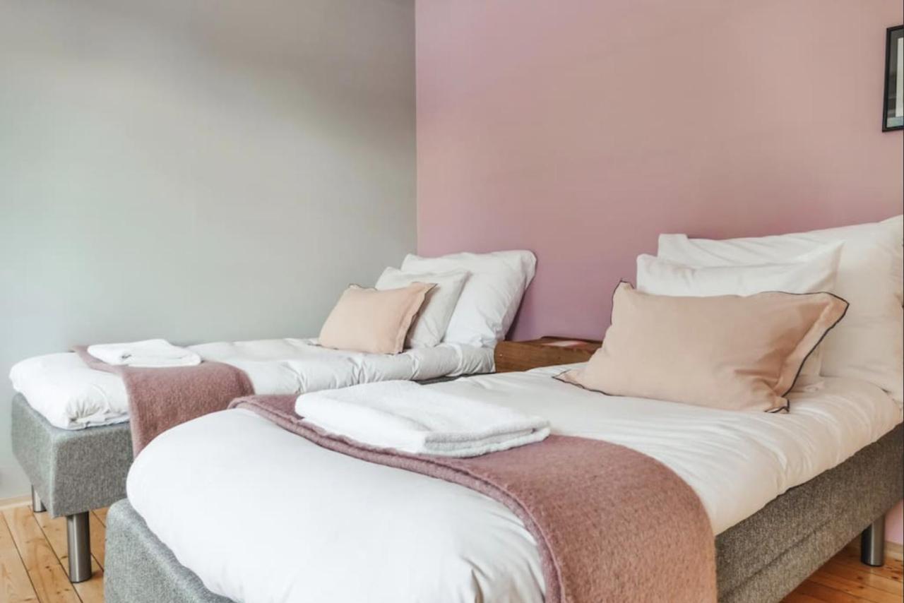 Catogarden - Boutique Home & Activity Centre Reine Bagian luar foto